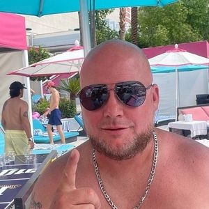 Meet your Posher, Ricky